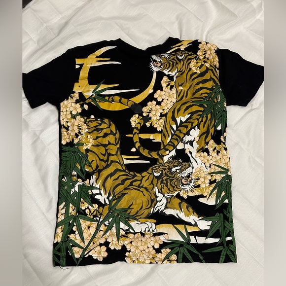 Men’s Joye Tee Shirt | Medium - Picture 2 of 2